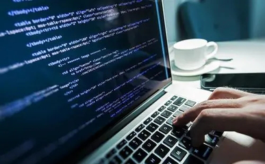 云和数据集团云和教育郑州中心 探索计算机技术开发的IT技能学习之路